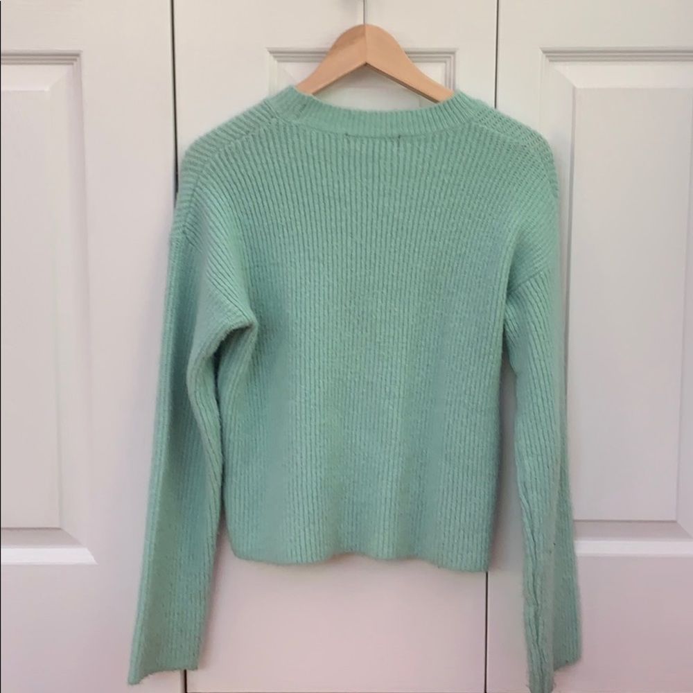 Nit Sweater - Picture 2 of 2